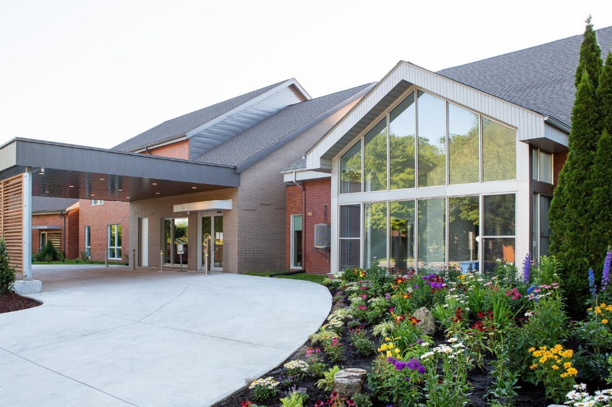 Pfizer Canada tweet media