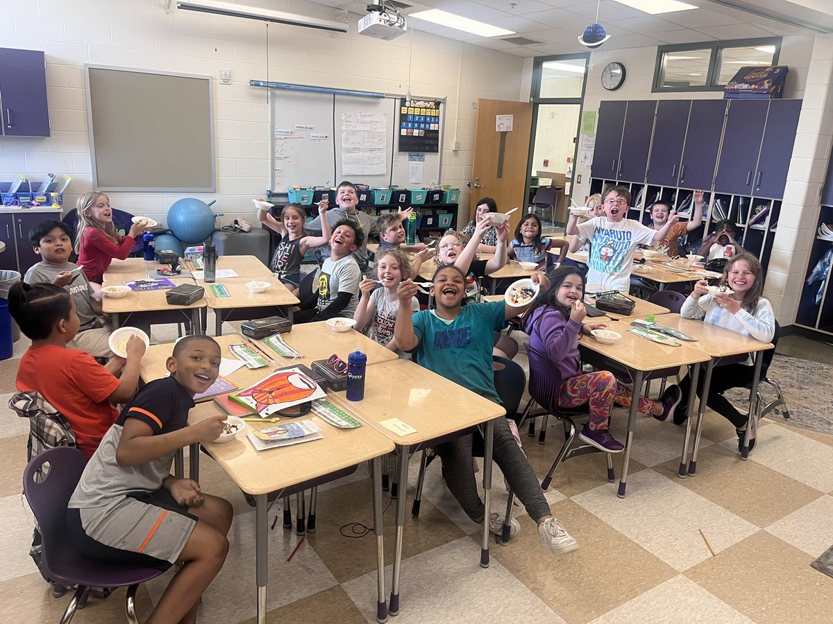 Yesterday was the ice cream party that the students have been working towards all year! They earned a topping for each multiplication family they have passed. @MayfieldTweets #middierising