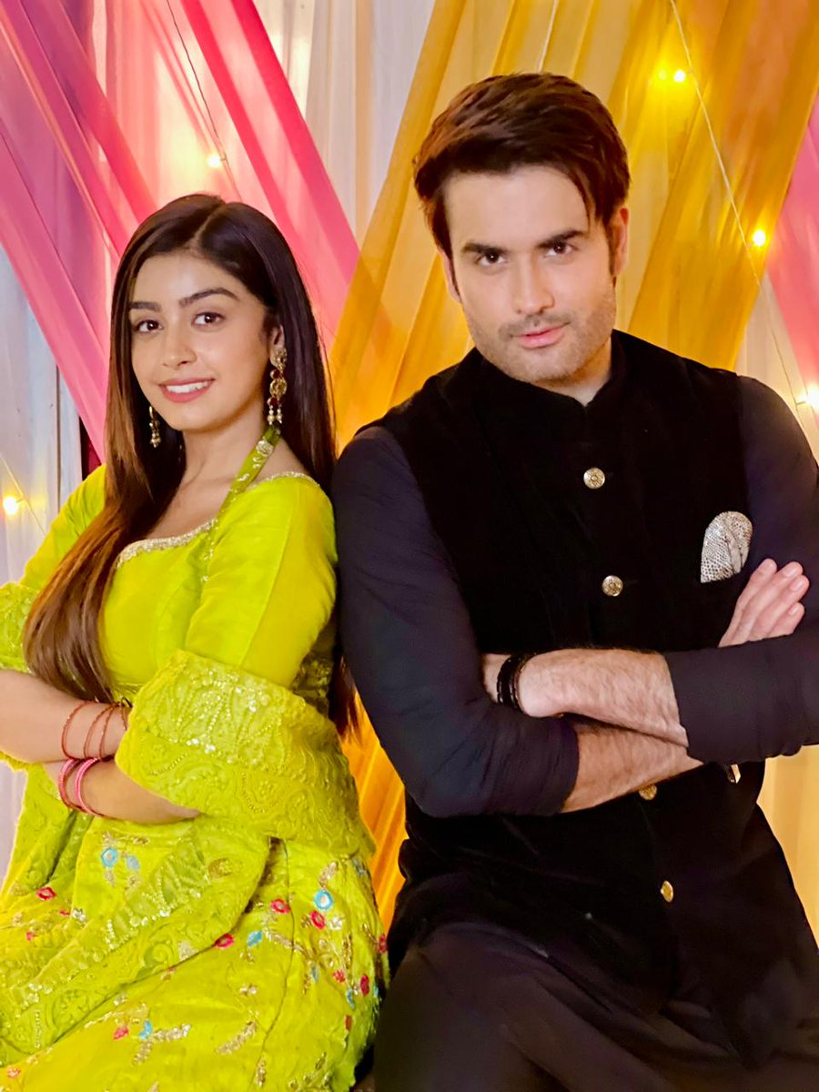 NehTaj  😉!...

#VivianDsena
#NehTaj #Udaariyaan  #sartajsingh  #Nehmat