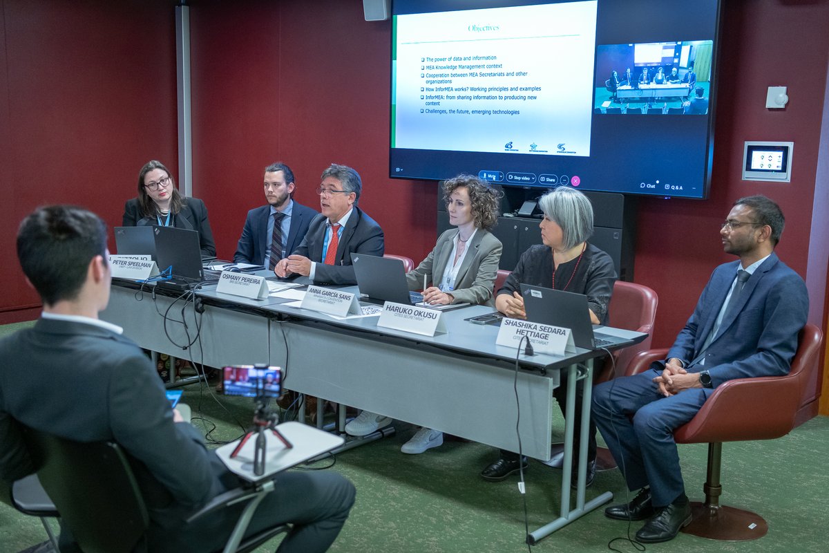 brsmeas's tweet photo. With the #BRSCOPs2023 nearing their conclusion, side events have finished, negotiations are ramping up, and decisions are being taken. Only a few hours left.
Follow the COPs here: https://t.co/tfUgYfxLav
#GlobalAgreements for a #HealthyPlanet https://t.co/JcOaIDzpXn