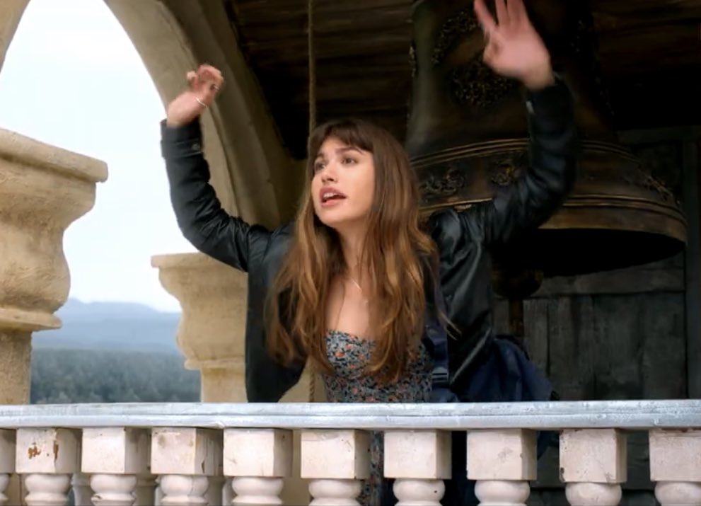 leitoraperdiida's tweet photo. Sofia fazendo um pequeno escândalo foi uma das coisas mais engraçadas desse trailer 

#PerdidaOFilme https://t.co/kEt5r3GPXf