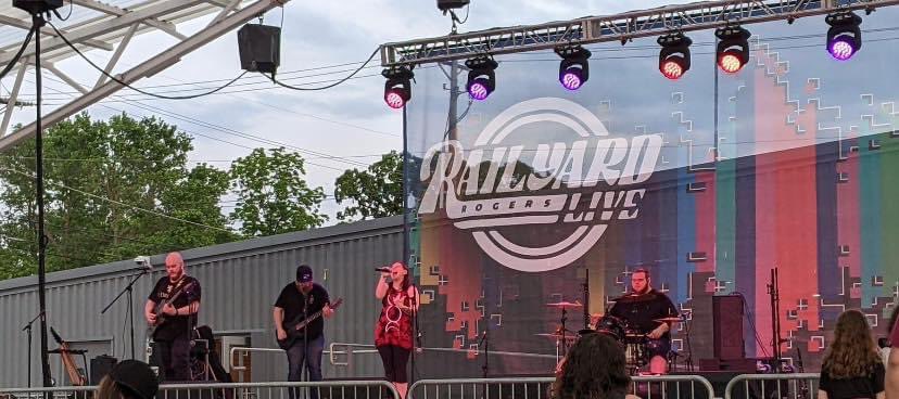 endfallofficial's tweet photo. Thank you so much to Railyard Live and The City Of Rogers for letting us be a part of your event yesterday! The venue was beautiful and that whole crew was the G.O.A.T.
Thank you to EVERYONE that came by. We hope everyone had an amazing time in Downtown Rogers! https://t.co/HUETqqiD8C