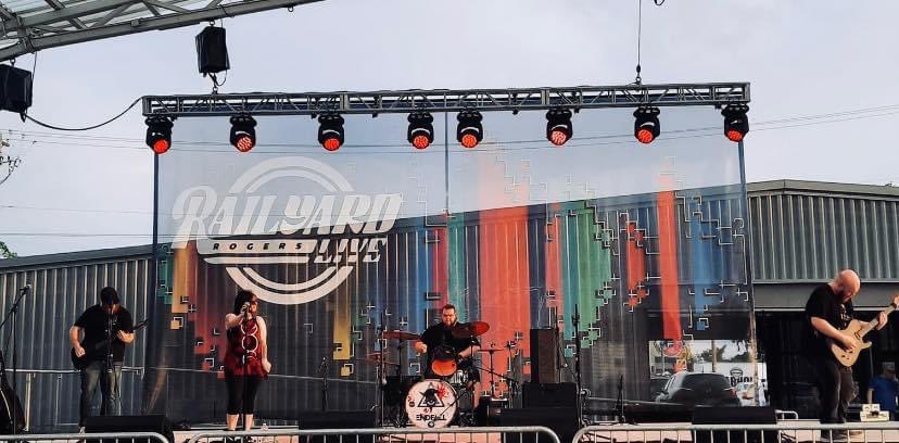 endfallofficial's tweet photo. Thank you so much to Railyard Live and The City Of Rogers for letting us be a part of your event yesterday! The venue was beautiful and that whole crew was the G.O.A.T.
Thank you to EVERYONE that came by. We hope everyone had an amazing time in Downtown Rogers! https://t.co/HUETqqiD8C