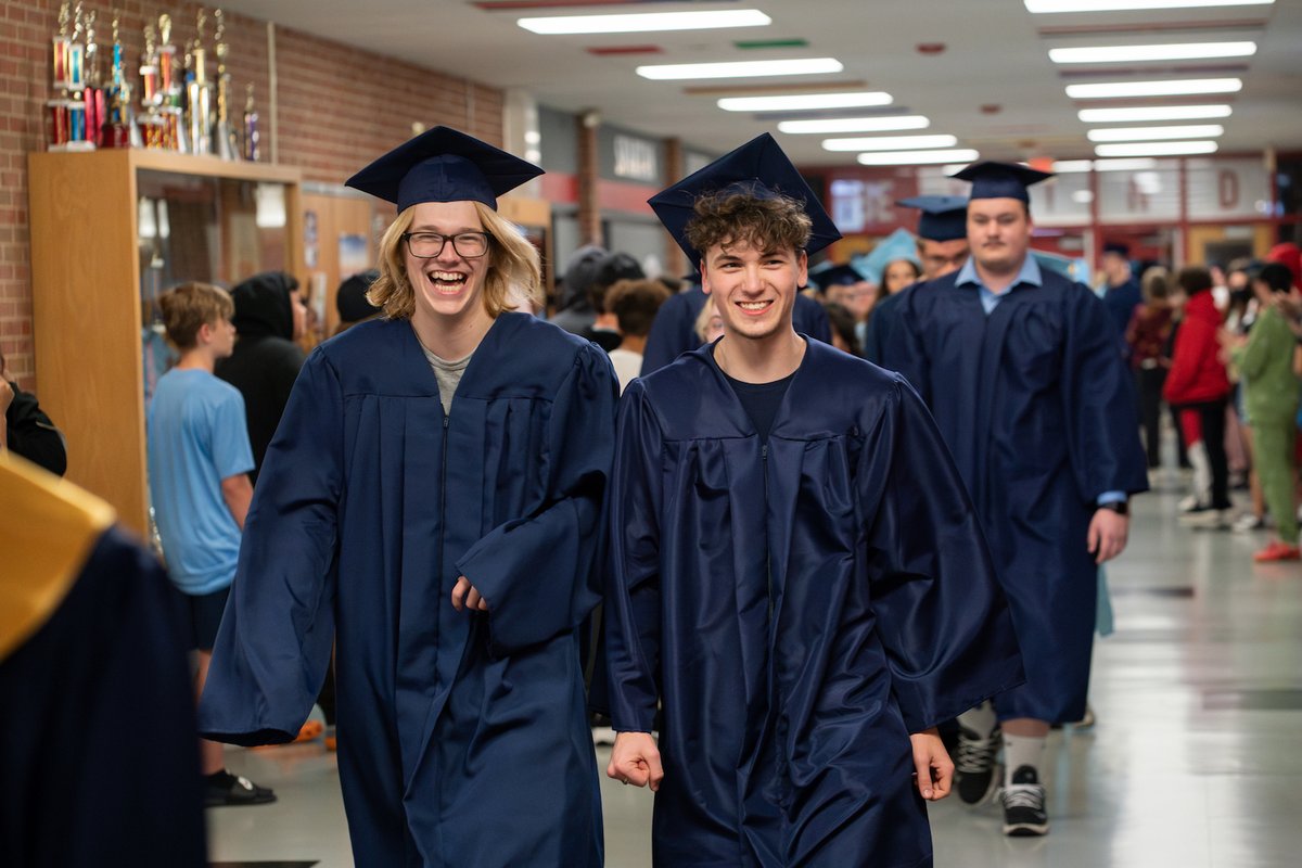 Graduating seniors took a walk down memory lane as they returned to their former middle and elementary schools in their cap and gown. The halls were filled with excitement as they were surrounded by their younger peers and former teachers. More photos: bit.ly/3M2KS1I