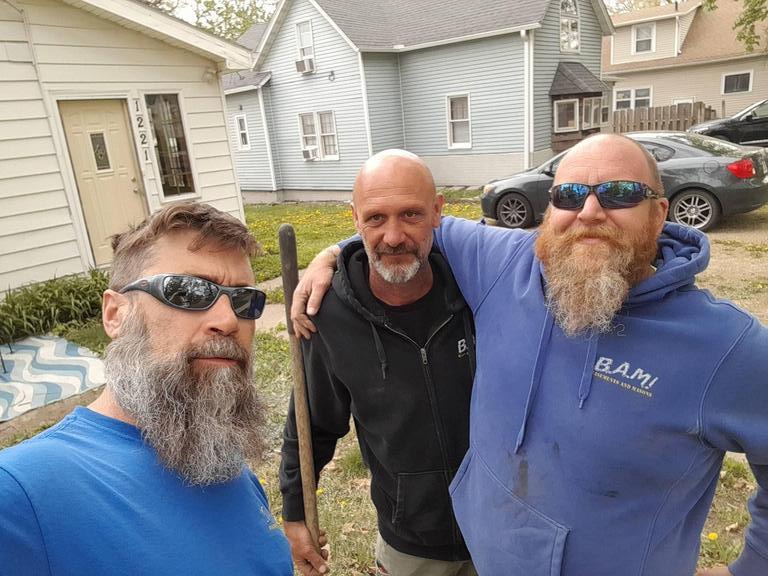 BAMbasements's tweet photo. Our BAM crew like each other when working and also outside of work. Always great to see the guys having fun at a job. Call BAM if you need any waterproofing, foundation repair, egress windows or concrete leveling. #funatwork #waterproofingexperts #waterproofingsystem https://t.co/BgQZtHSF3l