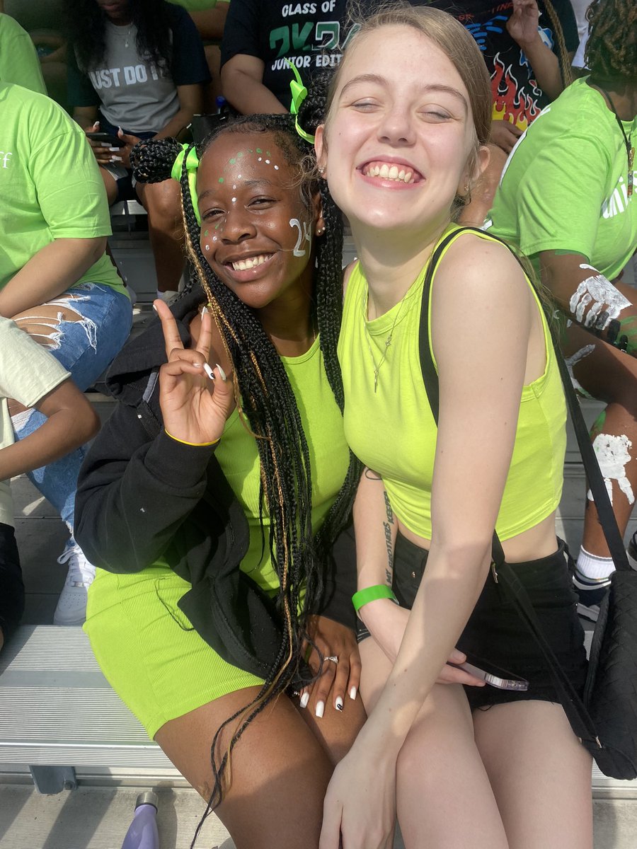 jenna watson tweet media