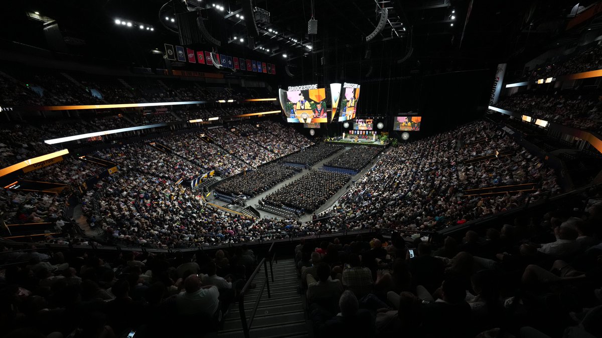 RT if you're proud of a #VU2023 graduate 💛🎓