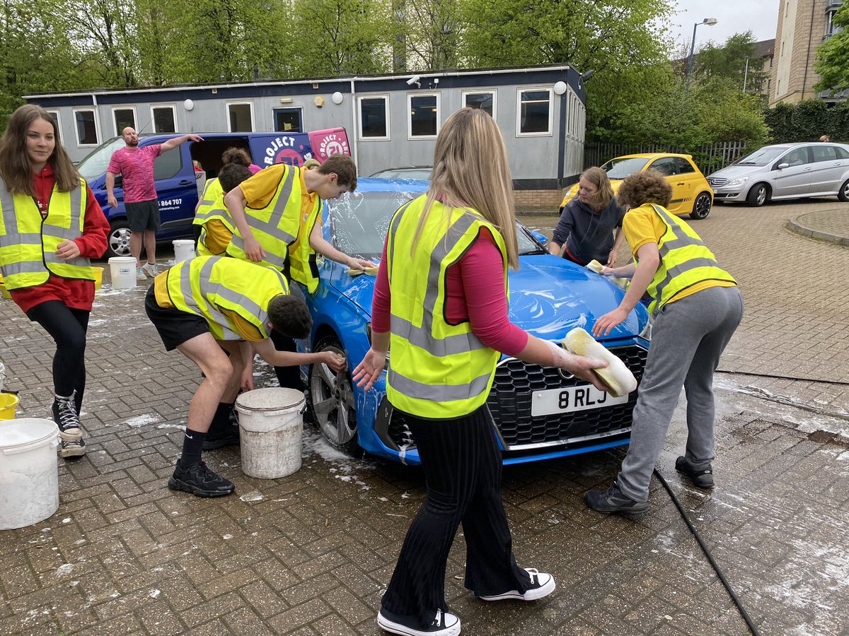 teamvortexf1is's tweet photo. Thank you to everyone who came along to support and make our car wash so successful!
It was a great event, raising money for our @f1inschoolsUK final and for the brilliant charity @cashforkidsEDI!
@leithacademy #teamvortexf1 #f1inschools #f1 https://t.co/g4IECEbscn
