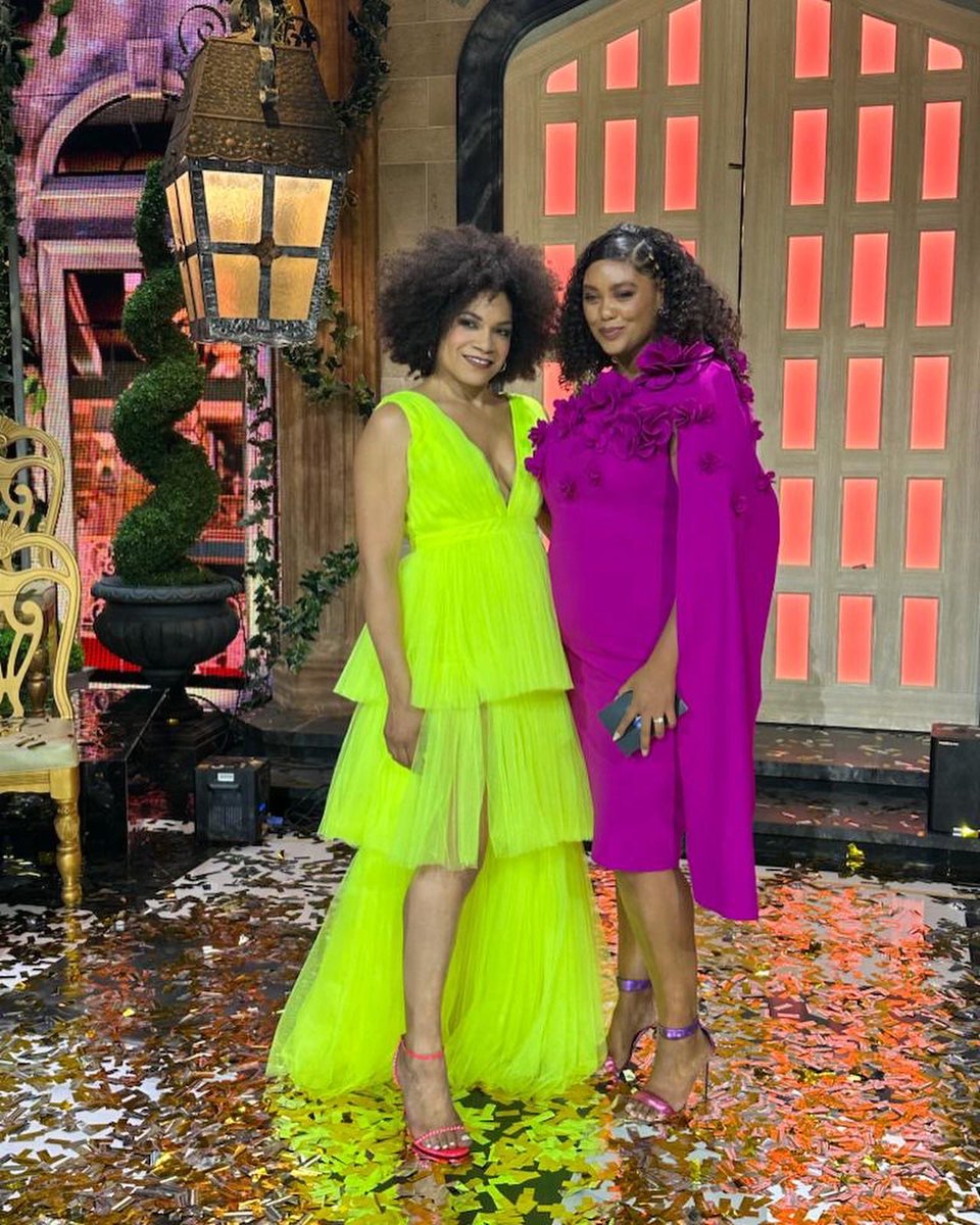 The Icon is Iconing in this neon dress! Big Love to <a href="/arisacox/">Arisa Cox</a> and <a href="/BigBrotherCA/">Big Brother Canada</a> for another incredible season 🙌🏾🎉 #BBCAN11
