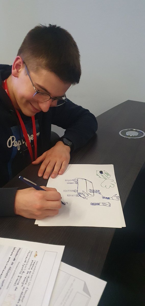 Un grand merci à <a href="/thalesgroup/">Thales Group</a> et à @UIMM_Occitanie, une classe en entreprise enrichissante pour nos élèves !! Créativité, travail collaboratif et une belle restitution! <a href="/actoulouse/">Académie de Toulouse</a> <a href="/MostafaFourar/">Mostafa Fourar</a> <a href="/leclercarno/">Arnaud Leclerc</a> <a href="/FAURIEHERBERT/">A.FAURIE-HERBERT</a>  <a href="/EskenaziSand/">Eskenazi Sandrine</a> @UIMM_Occitanie <a href="/HerveAmeziane/">Améziane Hervé</a> <a href="/CirgueE/">CIRGUE Elodie</a>