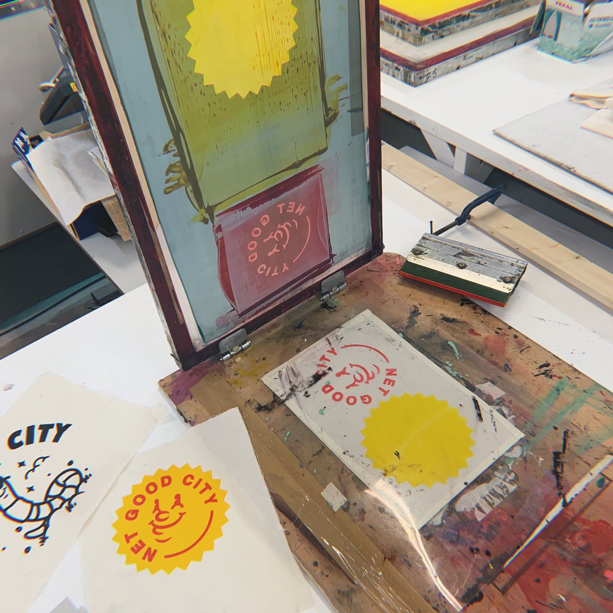 Net Good City (@netgoodcity) on Twitter photo A fun, inky day at <a href="/LeicesterPrint/">Leics Print Workshop</a> screen printing on #preloved fabric. Tote bags and t-shirts (and whatever else we can come up with) coming soon…
#netgoodcity #leicester A fun, inky day at <a href="/LeicesterPrint/">Leics Print Workshop</a> screen printing on #preloved fabric. Tote bags and t-shirts (and whatever else we can come up with) coming soon…
#netgoodcity #leicester