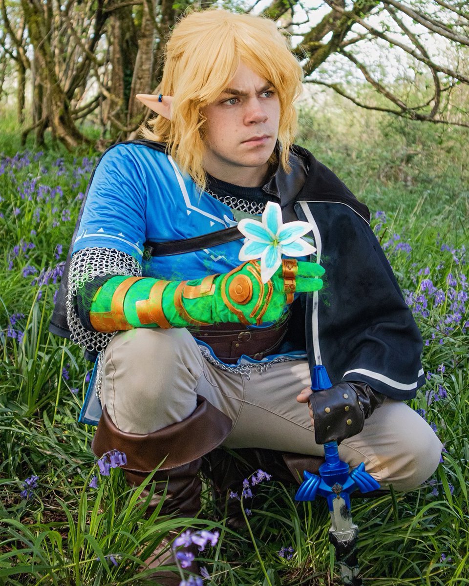 “Link… You must find me!” 💕🗡️☁️
#TearsOfTheKingdom #TheLegendOfZelda #linkcosplay