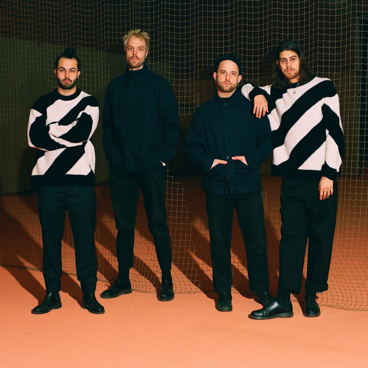 musicforallmag's tweet photo. Phoam: depois de várias prévias, debut álbum é lançado
https://t.co/aAkmI016Fp
#phoam #progrock #indierock #modernrock https://t.co/wBkxzhJWjC