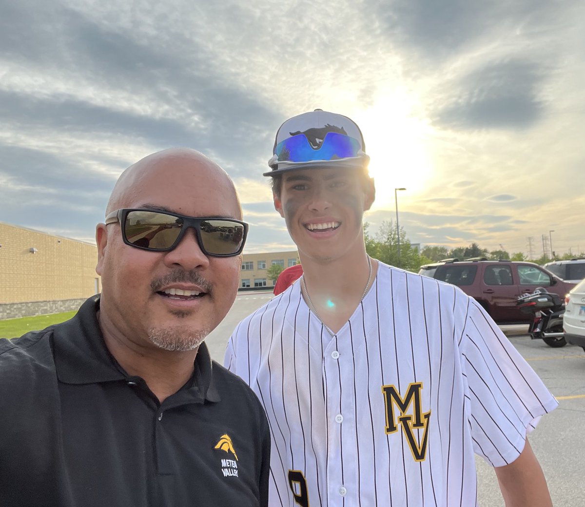 Gotta celebrate Metea baseball player Kyle Bucher for being named the NSW Play of the Month winner! Well done Kyle! ⁦@MeteaAthletics⁩