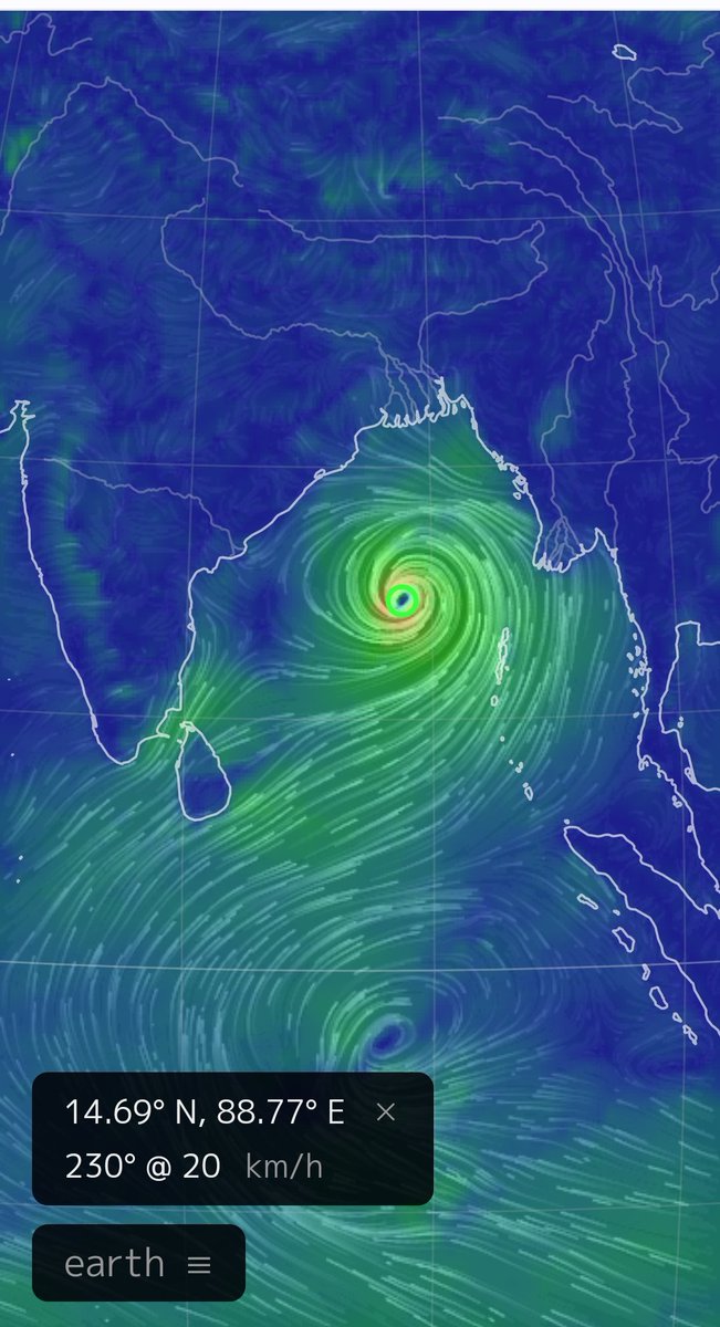 The position of the cyclone #Mocha right now (10.10pm).

It will make its landfall between Cox's Bazar (Bangladesh) and Kyaukpyu (Myanmar). We stand with Bangladesh & Myanmar.
#cyclonemocha #CycloneAlert #CycloneNews #CycloneUpdate