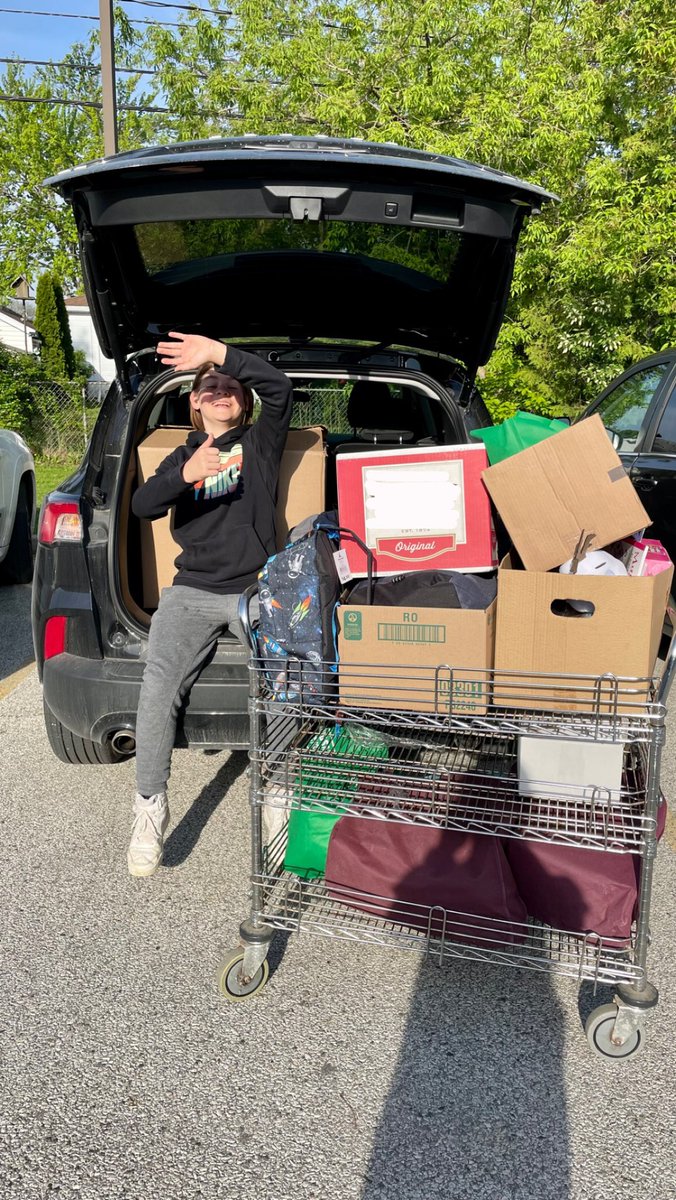 ms_rfrench's tweet photo. Just SOME of the boxes filled with donation items for the Hiatus House! 📦 Amazing work giving back to our community @CoronationCougs 😊 @taylor_jacie https://t.co/Md1FDAbRBH