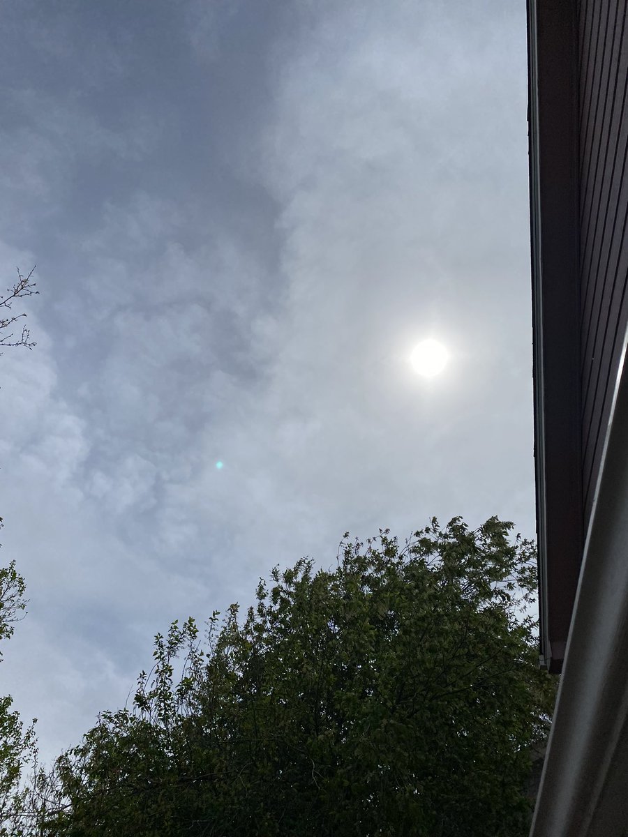 Crypticzero1's tweet image. What the hell is that??!??!!

#DenverWeather