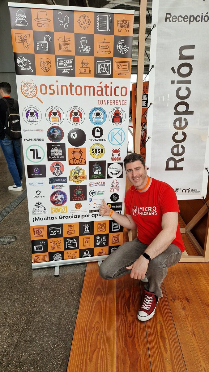 _microhackers_'s tweet photo. Estupendo ambiente en el @OSINTomatic! No os lo perdáis! #OSINT #osintomatico2023 #microhackers #hackers #ciberseguridad #ciberinteligencia #tecnologia https://t.co/RqkKLyvyEr