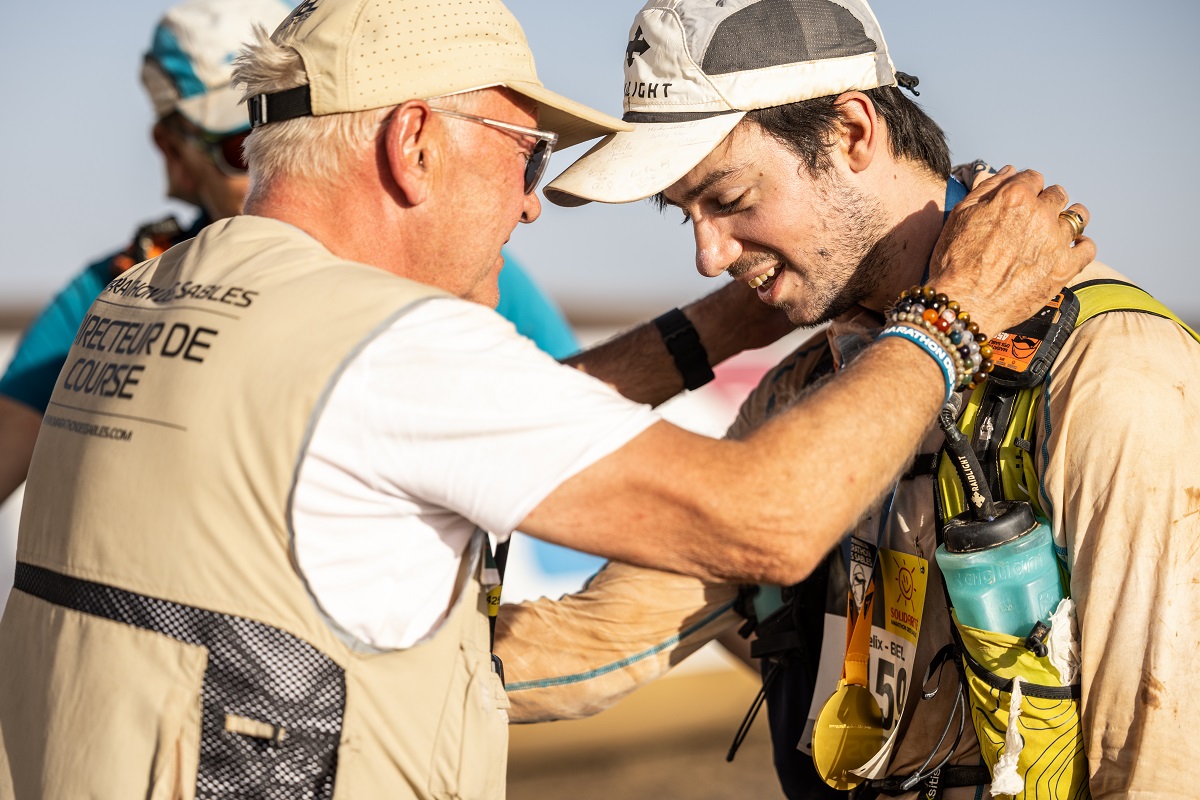 marathonDsables's tweet photo. The medal at the end of the marathon stage... It took so much sweat and tears to get here... Good job and congratulations!
Photo @davidgonthier
#mds #mds2023 #sport #running #marathon #ultratrail #finisher #challenge #extreme #finishline #medal #contratulations https://t.co/ODAT3528hJ