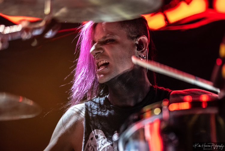 chrissydrums's tweet photo. Soon #Maleficent Tour
@ALPHAMEGAmusic @Halocene @laurenbabic
Search Cities/Tix : https://t.co/H7XisD5iWm
📸 Kim Hansen
#ChrissyWarner #tour #promarksticks #sabiancymbals #gibraltarhardware #evansdrumheads #gretschdrums #IuseUE https://t.co/m2b9WwnsIq