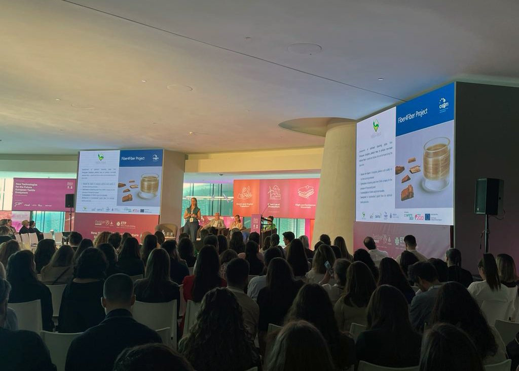 CENTI_PT's tweet photo. #CeNTI was present at the #iTechStyle Summit, participating in several debates and disclosing various technologies and innovative Projects, namely Fiber4Fiber, SmartHealth4All, NEO4Future, ImpacTEX, RE2(W)IN, PAC, FDPanel, Smart Roof Systems, among others.
https://t.co/fD3hjggHbT https://t.co/gHZATOrehK