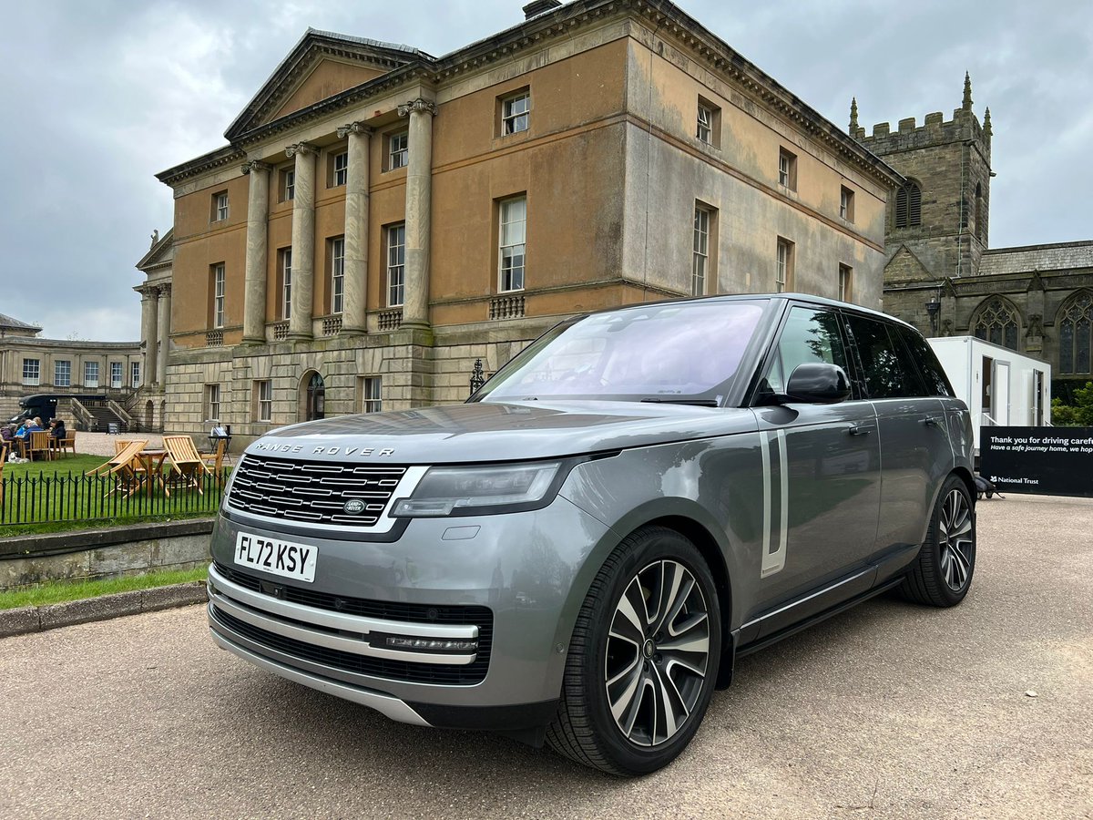 DerbysRPUBikers's tweet image. Special thanks to @jaguarlandrover for the free loan of this beautiful vehicle as our  VIP principal's transport. 
#vipex refresher completed after return from #London. 
Team fully accredited again.
Now Whoever calls, we will answer with a "Yes", especially #mutualAde
#opsbikes
