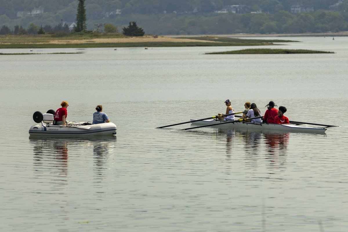 Best of luck to the Knox Crew Team who is practicing and getting ready to leave for Saratoga, NY to compete at the New York State Scholastic Championships on May 13 and 14!

Bring home some hardware Falcons!

#theknoxschool #knoxathletics #crew #rowing #regatta