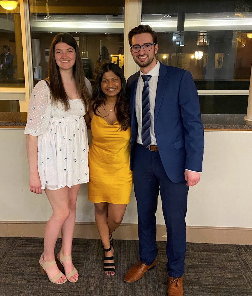 Had a blast last night celebrating the <a href="/tmedQueens/">Translational Medicine Graduate Program</a>  program with our amazing MSc &amp; PhD students in translational medicine <a href="/QueensuDOM/">Queen's U Department of Medicine</a> <a href="/janephilpott/">Jane Philpott</a> <a href="/KingstonHSC/">KingstonHSC</a> . Thanks to our TAs, Ms Alyssa Burrows, President of TMED Student Society &amp;  TMED founder Dr. James @james_paulad!