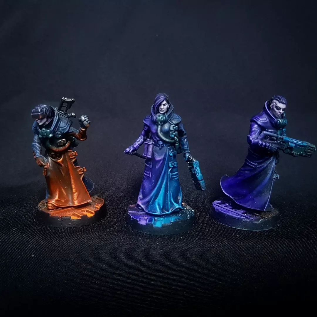 Anvil_Industry's tweet photo. #FanFriday : Secret Ganger spies in neon, we love it ! ( By @errant_signal on Instagram )
#anvilindustry #anvilindustries #tabletopgaming #miniatures #28mm #wargaming #resin #bits #bitz #conversions #bitsbash #kitbash #28mmscale #heroicscale #conversionparts #gamesworkshop https://t.co/YBzafj23Cj