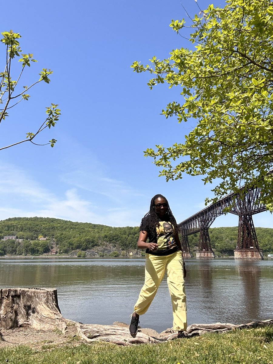 Scheeatow's tweet image. My team and I recently learned about the benefits of walk and talk meetings from @ChadLittlefield. I was happy to put that into practice this morning. @rivetm18 #remotework #virtualteam