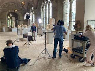Yale is about to launch a new Linked Data based research and discovery tool across all of our libraries, archives and museums. Stay tuned ... but here's me talking about it for the cameras this morning! #YaleLUX
