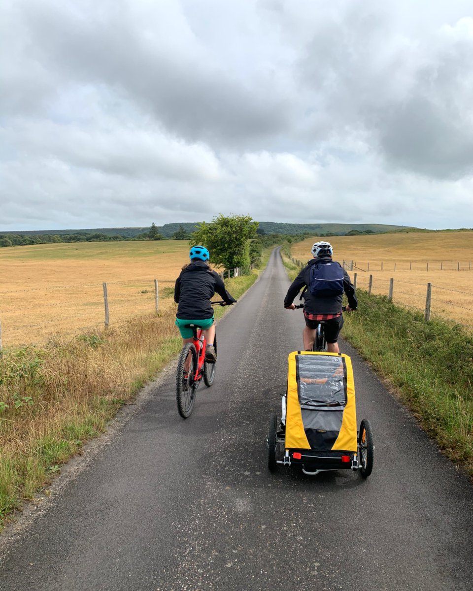 cycleXpurbeck's tweet photo. Escape to Isle of Purbeck's serene countryside on two wheels! 🌞🚴🌿 
Our bike rental service provides free app, maps, helmets for a safe adventure. Book your summer staycation now! 🗺️👍 
#IsleofPurbeck #BikeRental #SummerStaycation #ExploreCountryside https://t.co/uhxLnVQEYD