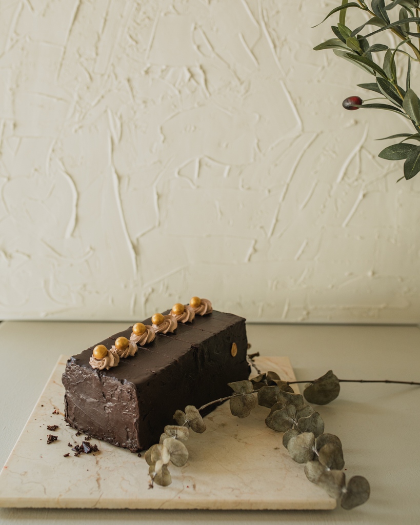 Chompie's tweet media