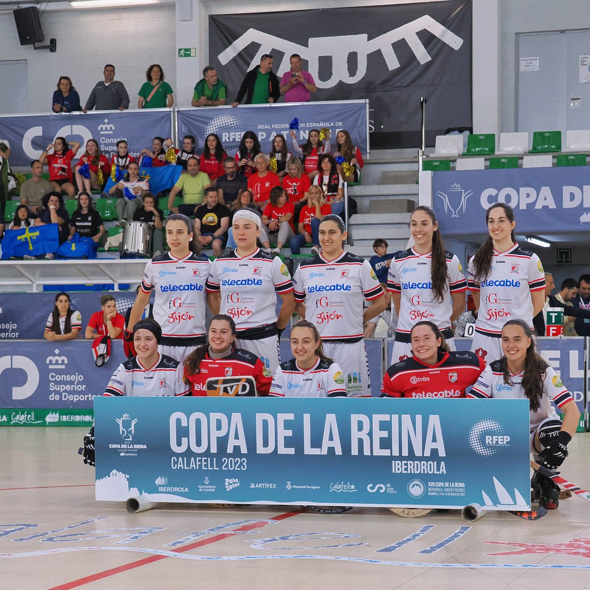 📣 Cuartos de final de Copa de la Reina

⏹️ FINAAAAL del partido 🆚 <a href="/CHMataro/">Club Hoquei Mataró</a>

➡️ Clasificadas para semifinales de Copa de la Reina

➡️ Victoria del Telecable Hockey por 5️⃣-1️⃣

✔️✔️ <a href="/nurialmeida9/">Nurialmeida9</a>
✔️ ✔️ <a href="/PiqueroMarta/">Marta Piquero</a>
✔️ <a href="/rocessara/">Sara Roces</a>

#MiEquipoMiGente
#CopadelaReina
#CopaOKIberdrola