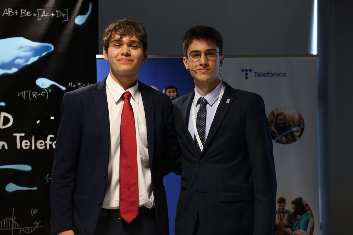 ⚠️A UVigo proclámase gañadora da competición de debate académico <a href="/LEDU_debate/">Liga Española de Debate Universitario</a> por segundo ano consecutivo grazas aos estudantes de enxeñaría Martín Blanco Prego e Pablo García Salgado, membros da asociación <a href="/retoricauvigo/">Asoc. Debate Retórica UVigo</a>.

➡️ mtr.cool/frrpmjsnst

#SempreUVigo #VivoUVigo