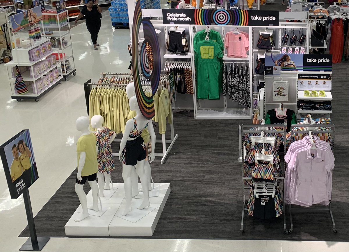 abarbet64's tweet photo. #vmlstyle PRIDE 23 https://t.co/Z6GeA2vnzY