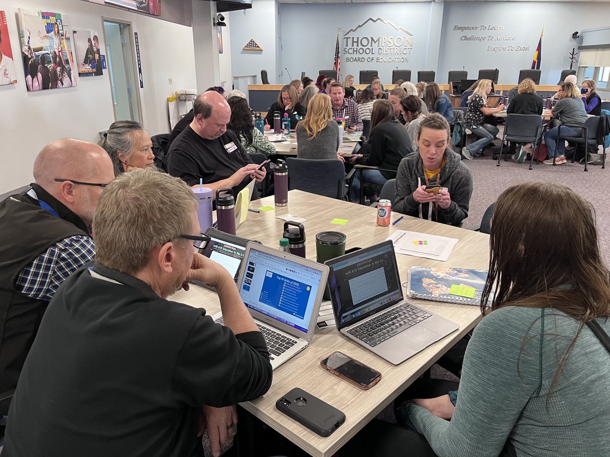 vlarablack's tweet photo. #PVALynx staff engaged in our FIRST DAY together. Getting prepped to #rlearning #deeperlearning #watchme #dreambig #allmeansall # https://t.co/6OtrjPZjok