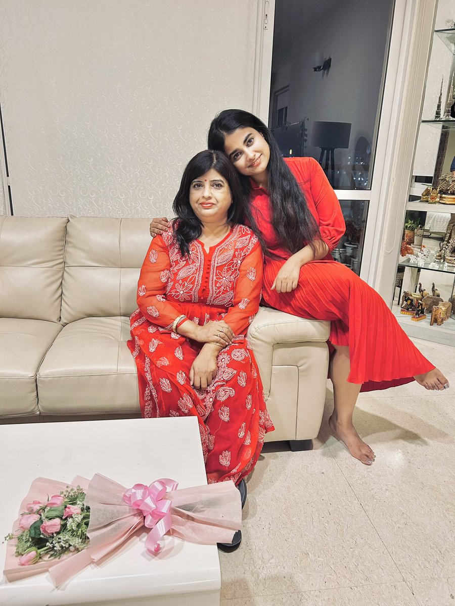 Twinning with mom <a href="/Sevashree/">Sevashree Mohapatra</a> ❤️