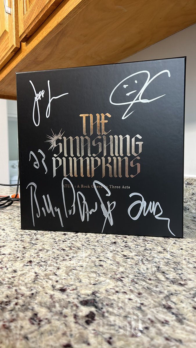 HailFire859's tweet photo. I’m so excited to have finally received @SmashingPumpkin ATUM: A Rock Opera in 3 Acts on vinyl! This has to be one of the coolest things I own! Such an amazing and talented group of performers. https://t.co/rv0dVp2TJt