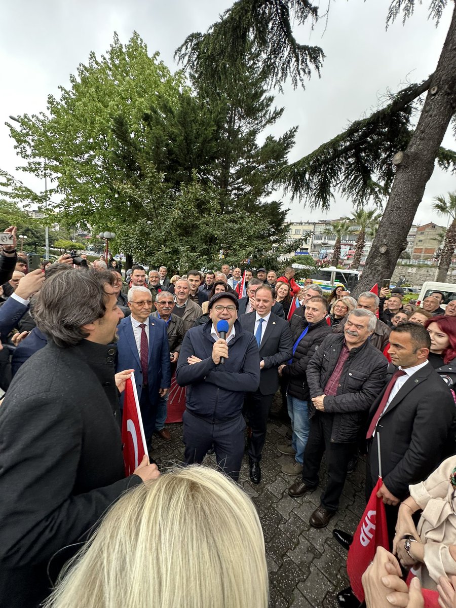 dogasanlioglu's tweet photo. Ereğli’de Halk Buluşması ile başlayan ve Halk Yürüyüşü olarak devam eden etkinliğimize katılan tüm vatandaşlarımıza teşekkür ederim.

Son 2 gün. #herseycokguzelolacak 🫶😊 https://t.co/OmhVYL8A0P