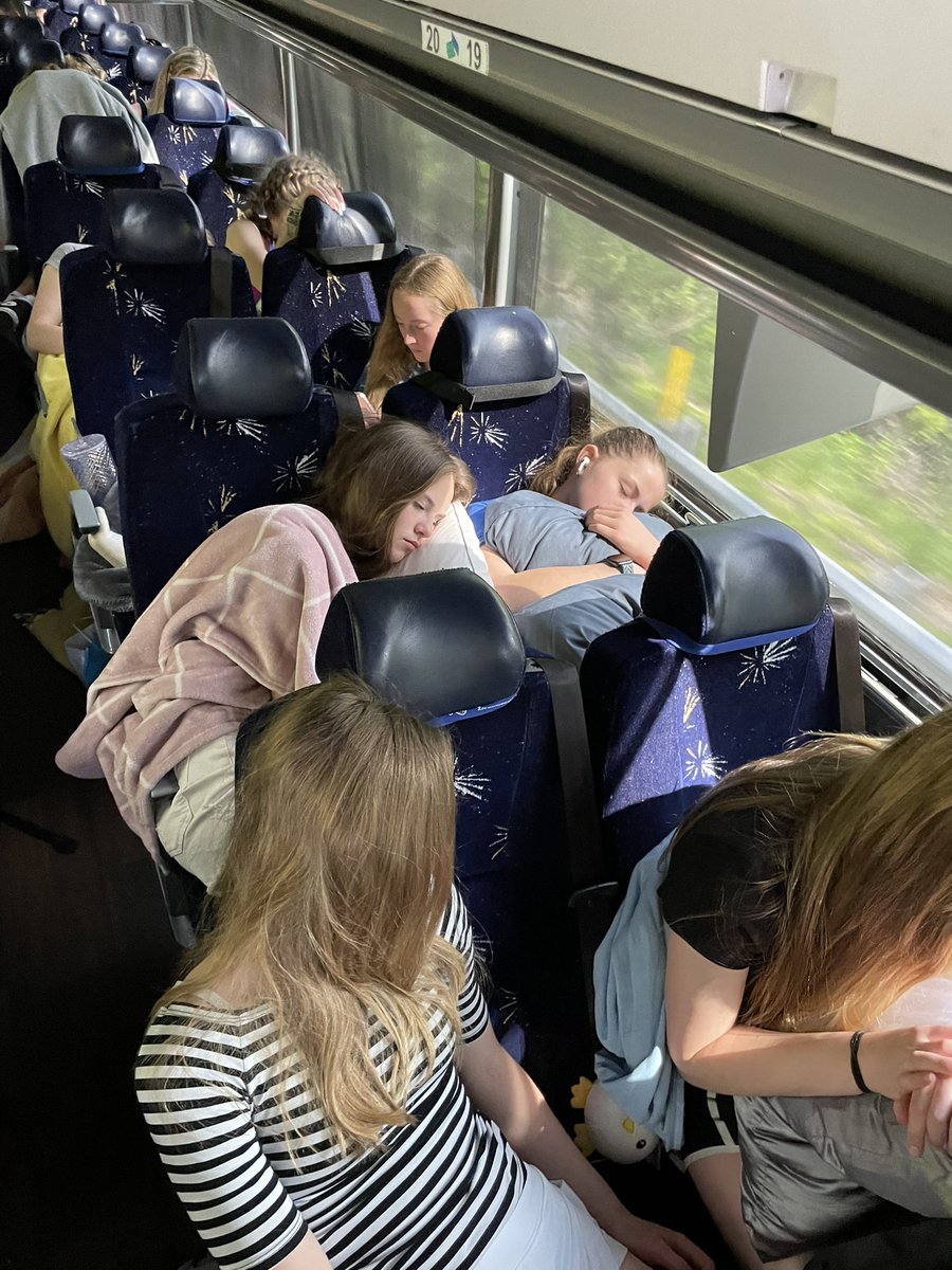 FarneyYa's tweet photo. Quiet ride after lunch…. I think D.C. wore them out!! ;) @2023SMSDC #Bus1 https://t.co/NN4TTUaU9m