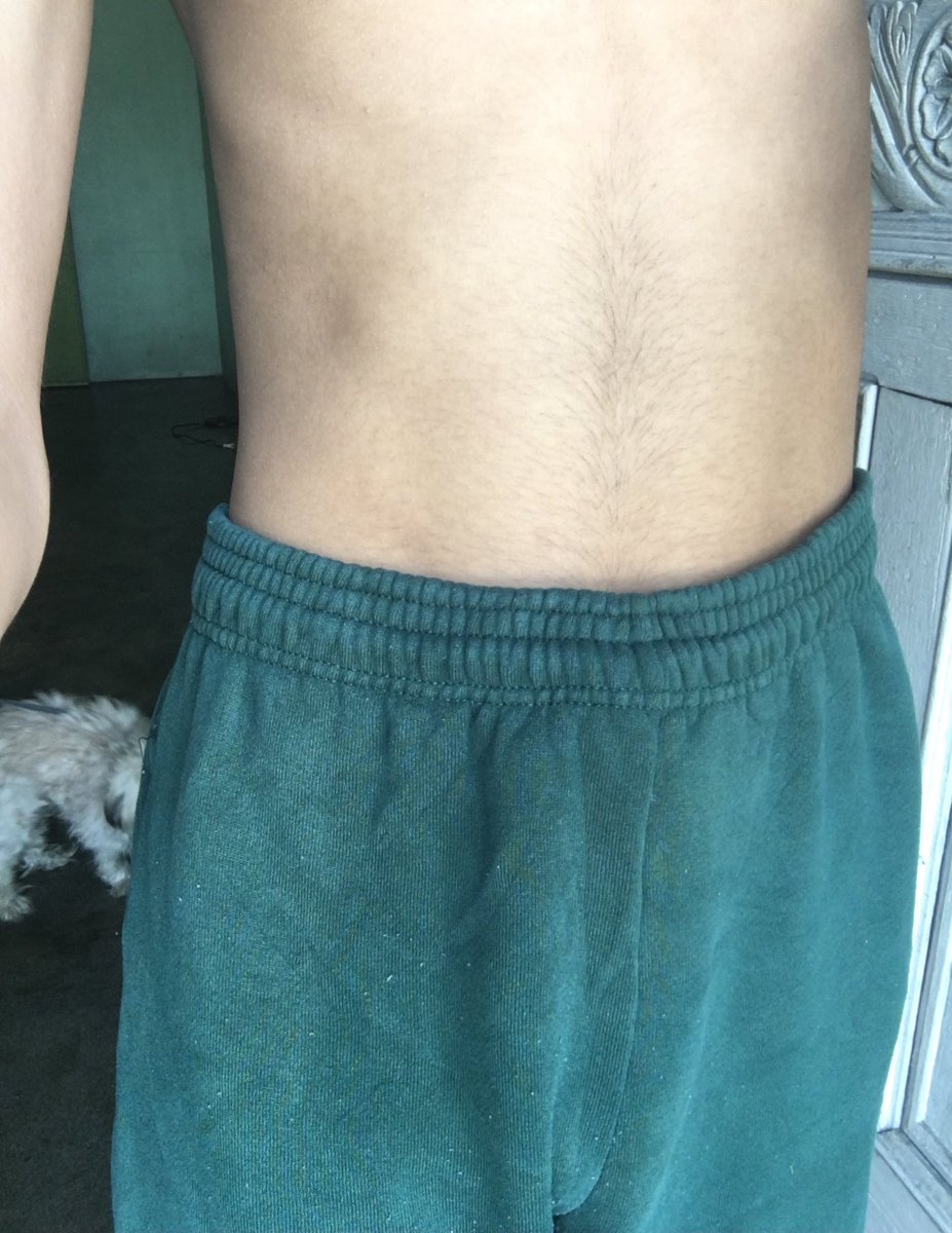 Liam_kyleee's tweet photo. me and my shapeless body #altertarlac https://t.co/mInW0zcRWX