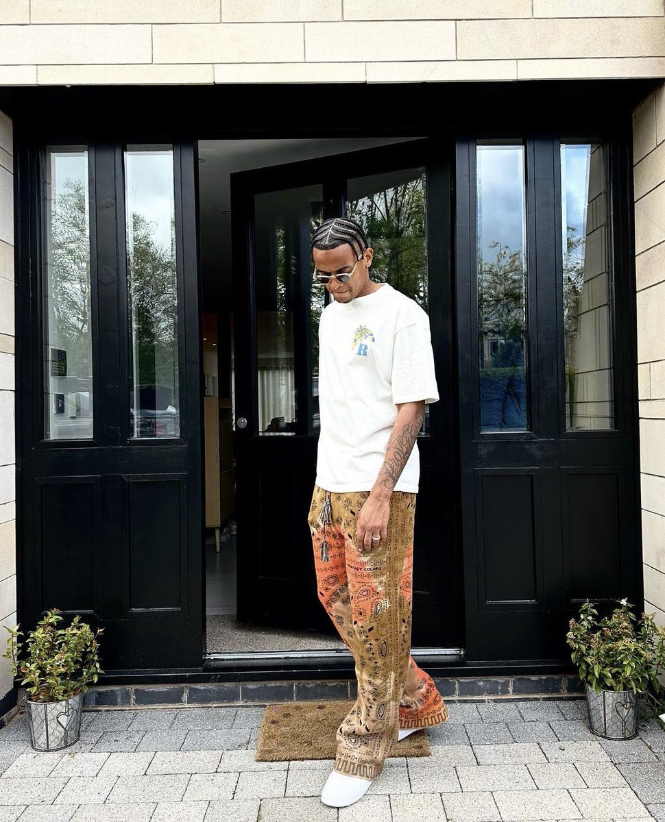 City_Xtra's tweet photo. Ig Akanji: “They want my life exposed. They wanna know about the highs and lows” [obafemi.5] https://t.co/xDkNHrsSeF
