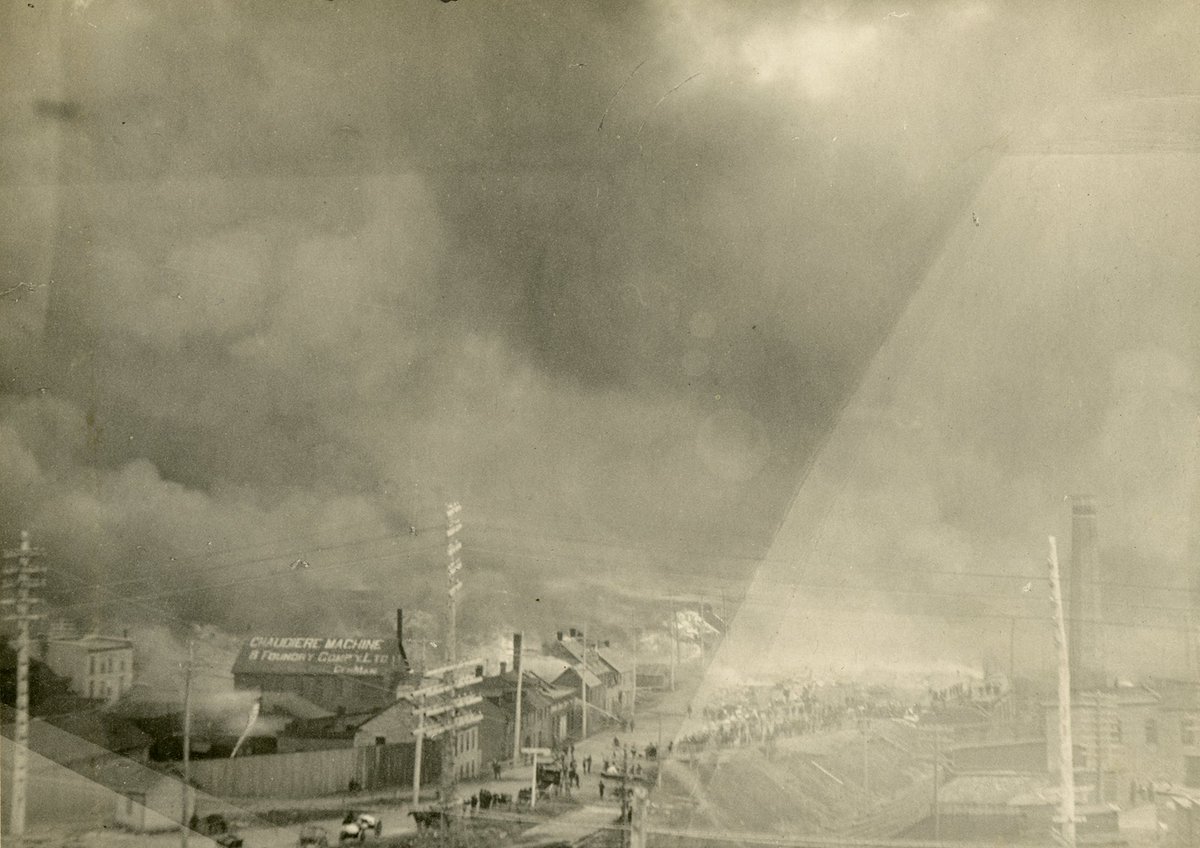 Our newest temporary exhibition 'City in Flames: Ten Fires that (Re)Shaped #Ottawa' is on now! Details 👉 bit.ly/3On2ecP [“Big Fire of April 26, 1900” from Dr. Henri-Marc Ami, Images of the Great Fire of Ottawa-Hull, 1900] #tbt