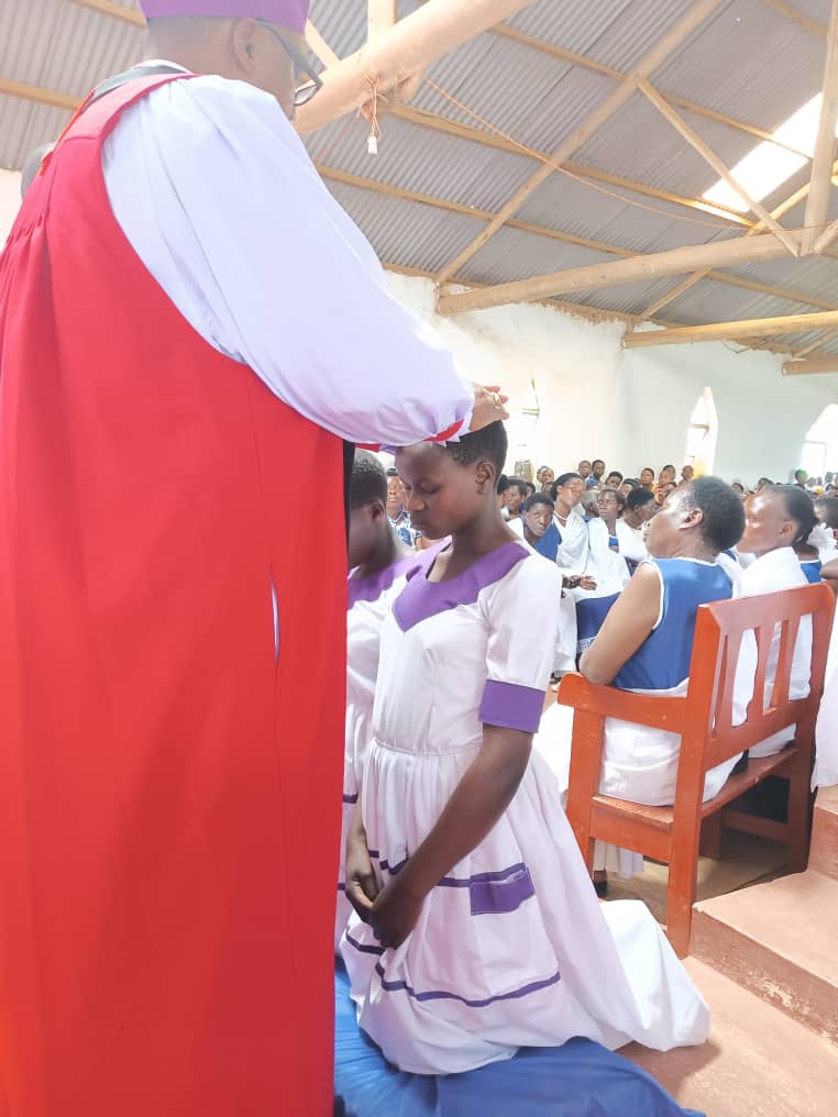 Rt. Rev.Mbitse Godfrey (@mbitseg) on Twitter photo We bless the Lord for the first confirmation service, that happened at Nyanamo Parish Gitovu Archdeaconry <a href="/MuhaburaDiocese/">Diocese of Muhabura</a> , May God strengthen the confirmed Christians in their faith <a href="/Archbp_COU/">Archbishop Stephen Kaziimba</a> <a href="/ChurchofUganda_/">Church of Uganda</a> <a href="/BishopMugisha/">Bishop Cranmer Mugisha</a> We bless the Lord for the first confirmation service, that happened at Nyanamo Parish Gitovu Archdeaconry <a href="/MuhaburaDiocese/">Diocese of Muhabura</a> , May God strengthen the confirmed Christians in their faith <a href="/Archbp_COU/">Archbishop Stephen Kaziimba</a> <a href="/ChurchofUganda_/">Church of Uganda</a> <a href="/BishopMugisha/">Bishop Cranmer Mugisha</a>