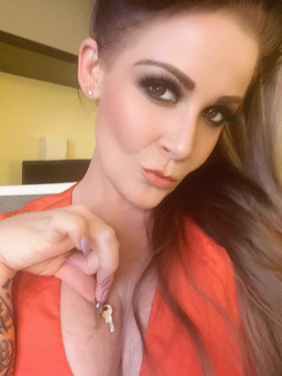 Your keys of destiny around Her neck.. <a href="/MsWhitneyMorgan/">MissWhitneyMorgan NJ Exxxotica Oct 23-27!</a>