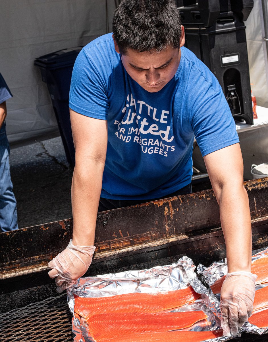 Ballard SeafoodFest tweet media