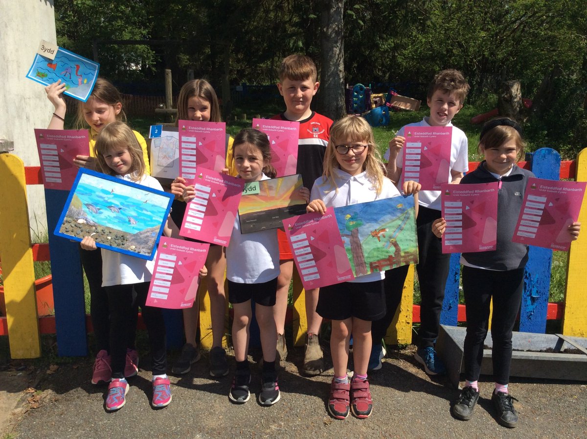 🌟🌟Llwyddiant mawr i Ysgol Talgarreg yng nghystadlaethau Celf a Chrefft yr Urdd Ceredigion!  🎨🖌️🌟🌟 Llongyfarchiadau mawr i bob un ohonyn nhw.  Arbennig wir! Pob lwc i Efan ac Elis yn y Genedlaethol!