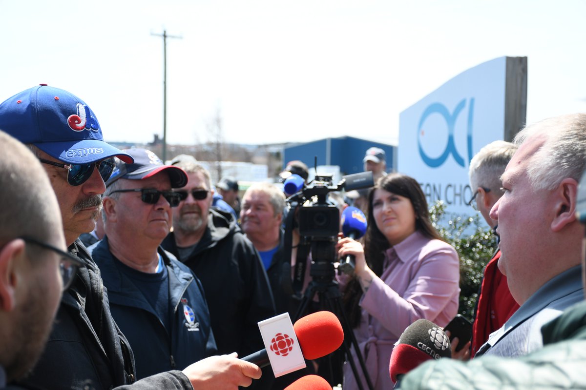 NO TO 2.20: Harvesters Protest at ASP and OCI Offices ffaw.ca/the-latest/new… #nlpoli