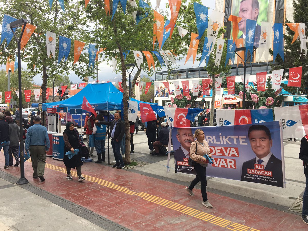 Numan_Dincer32's tweet photo. Çalışan Türkiye nin sesi Isparta https://t.co/SEU7bkjFux